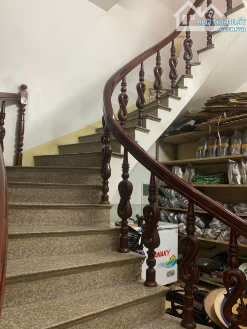 Mặt Phố Hoàng Văn Thụ, Trung Tâm TP.Thái Nguyên - 90m2, 5 Tầng - Chỉ 13,5 Tỷ - 2