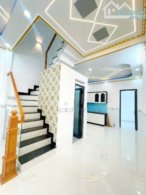 NHÀ ĐẸP BÌNH TÂN, GẦN LÊ VĂN QUỚI, 60M2, HẺM XE HƠI 6M, CHỈ 5,X TỶ - 2