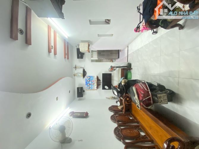 BÁN NHÀ LÊ ĐỨC THỌ GÒ VẤP DIỆN TÍCH KHỦNG 85M2, Ô TÔ TỚI NGÕ, GIÁ NHỈNH 4 TỶ - 2