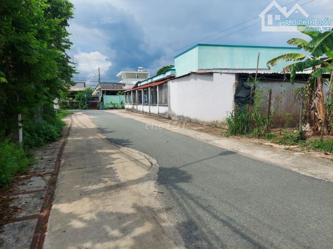 Cắt lỗ 200 triệu bán gấp lô đất 150m2 giá 1.3 tỷ nở hậu ngay Bà Điểm - 2