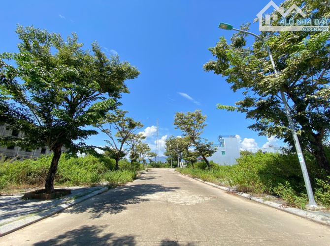 🌟BÁN NHANH LÔ ĐẤT ĐẸP VỊ TRÍ ĐẮC ĐỊA KHU 