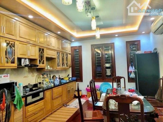 Nhà Liễu Giai, 52m², 5 tầng, ô tô đỗ cửa, chỉ 13.6 tỷ – cơ hội vàng để ở và giữ tiền - 2