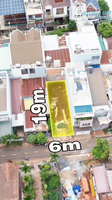 Mặt tiền đường Tống Duy Tân - Khu Trung Cao - Tp. Buôn Ma Thuột. - 2