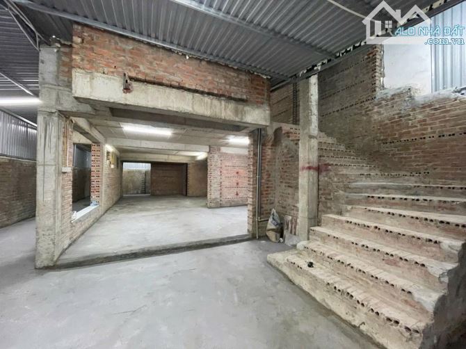 Bân biệt thự KĐT Cầu Bươu - Tân Triều 135m2 4 tầng vỉa hè rộng giá 25.9 tỷ - 2