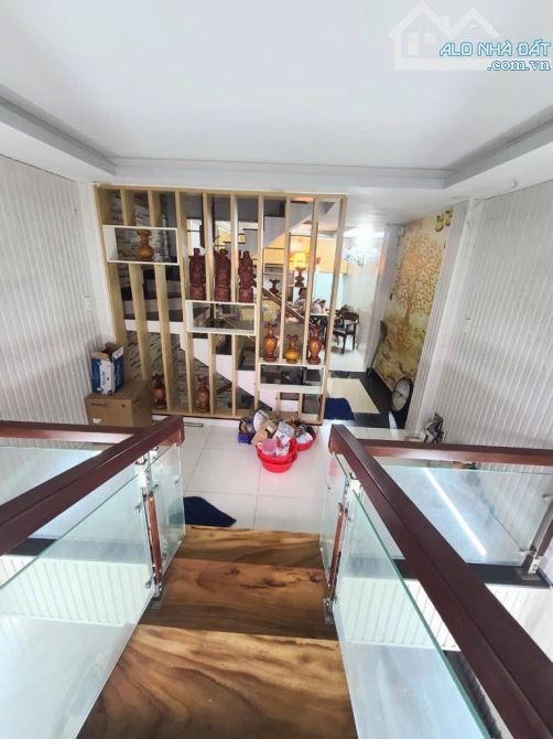 Nhà khu Lotte Nguyễn Văn Lượng, 4m x16m x 4 tầng, xe hơi ngủ trong nhà, giá 10 tỷ - 2