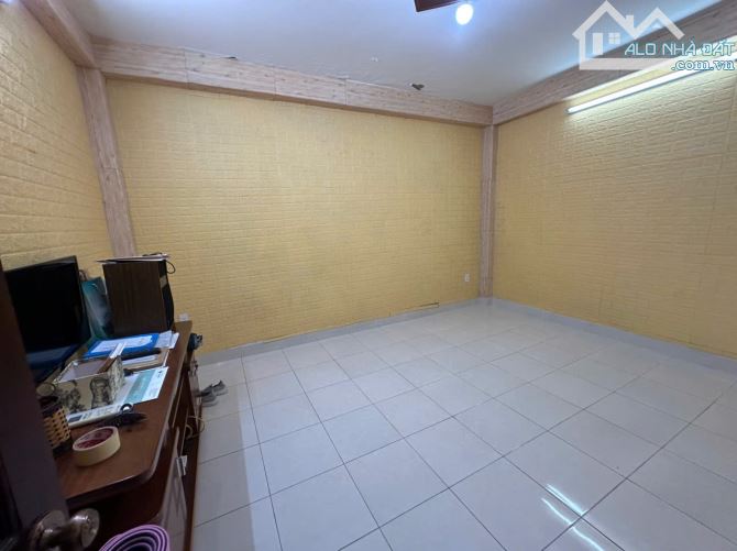 Nhà 4 tầng khu Bàu Cát, 4.5x17m, 78m2, HXH Đồng Đen, P14, 12.9 tỷ TL - 2
