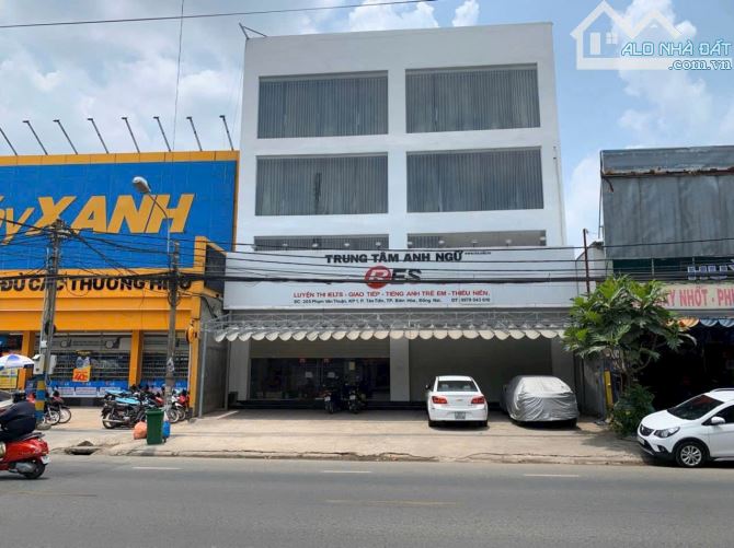 BÁN Toà nhà 4 Lầu Mặt tiền Phạm Văn Thuận ngang 13,6m sổ riêng full thổ cư - 2