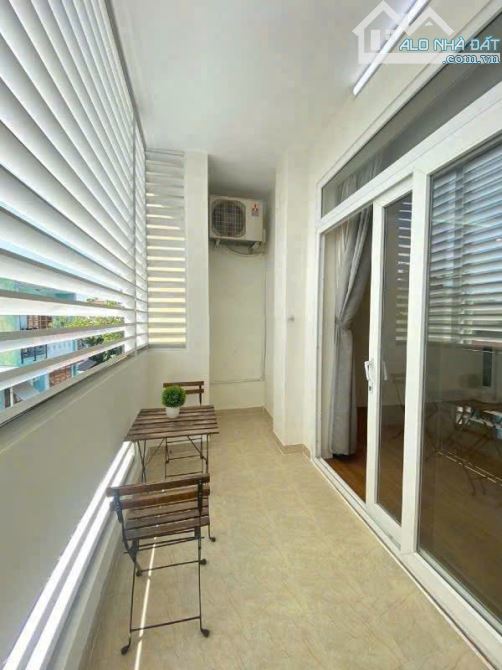 BÁN TÒA CHDV  28P NGAY VŨ TUNG-BẠCH ĐẰNG-HẦM 6 LẦU-7.5 X20-HĐT 150TR/TH- 28.5 TỶ - 2