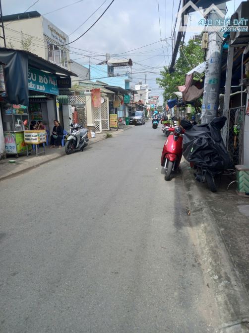 Bán Nhà thiết kế sang trọng,Đường Huỳnh Tấn Phát,Nhà Bè,3 tầng,64m2-2 PN-giá 5.5 tỷ - 2