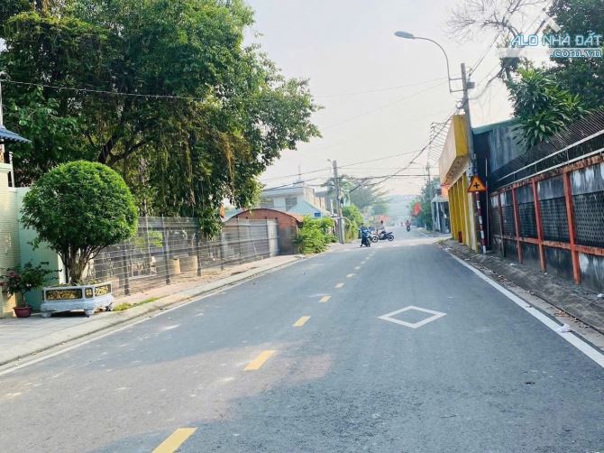 BÁN LỖ – ĐẤT ĐẸP TRUNG TÂM THỊ TRẤN CỦ CHI GIÁ 720 TRIỆU DT 300m2 - 2