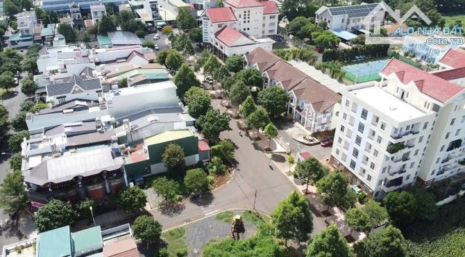 Bán đất góc 2 mặt tiền Thủ Khoa Huân - Diện tích: 8,14 x 23m - Pháp lý: Thổ cư 100% - 2
