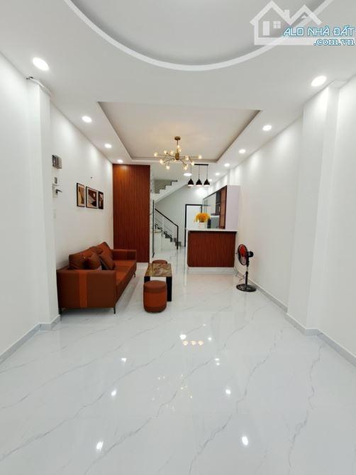 BÁN NHÀ NGUYỄN NGỌC NHỰT GẦN CHỢ TÂN HƯƠNG 52M2 2TẦNG NHÀ MỚI CHỈ 5.6 TỶ! - 2