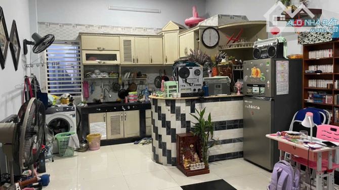 Bán nhà đường số 9 Linh Tây Thủ Đức,hẻm xe hơi,gần Kha Vạn Cân,Đại Học CS-NGANG 8M - 2