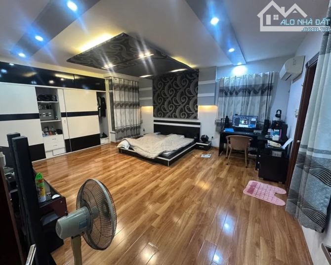 🔥 CHỈ NHỈNH 15 TỶ! NHÀ LÔ GÓC VIP GÒ DẦU, 5.3*19, 4 TẦNG, NỞ HẬU 7 - KHU KD SẦN UẤT - 2
