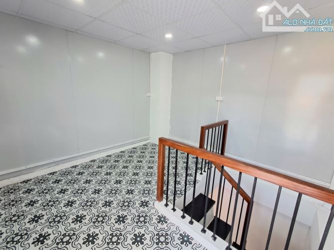 Lệnh Cư Khâm Thiên, Full Nội Thất. 20m2-5 Tầng – 3.5m Mặt Tiền. Giá Thương Lượng. 4.7 Tỷ - 2