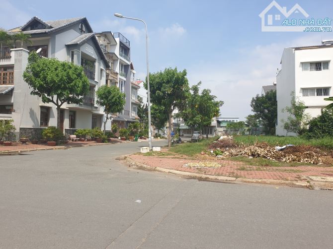 CHO THUÊ LÔ ĐẤT 3 MẶT TIỀN – KDC NAM LONG, TRẦN TRỌNG CUNG, Q7 500m2 - 2