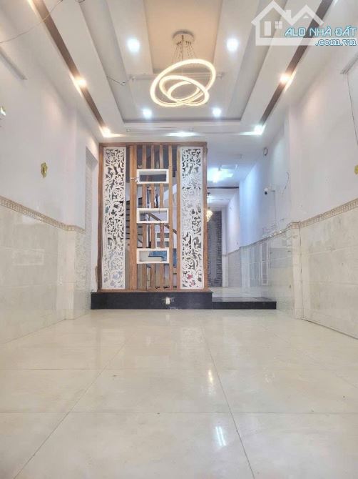 Nhà đẹp Gò Vấp-Đường nhựa 9M-Khu phân lô-Phạm Văn Chiêu-P14-72m2-4x18-4tầng-4PN,5WC - 2