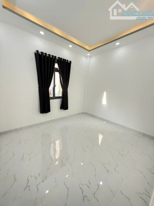 bán nhà mới hoàn thiện hẻm 2177 Huỳnh Tấn Phát, NB, DT 4x12m, 1 lầu. Giá 3,28 tỷ - 2