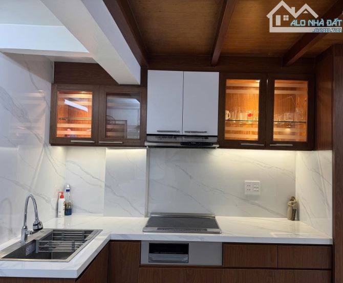 Cho thuê nhà Hẻm Nguyễn Du, P Bến Nghé, Quận 1, 3x11m Trệt + lầu +2pn +2Wc - Giá 25Tr - 2