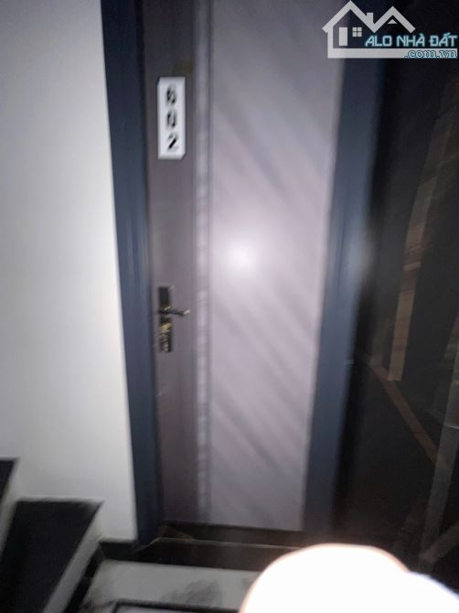 Cho Thuê CCMN 20 Nguyễn Hoàng Nam Từ Liêm 25m2 Studio Cửa Sổ Ban Công Thang Máy Giặt Riêng - 2