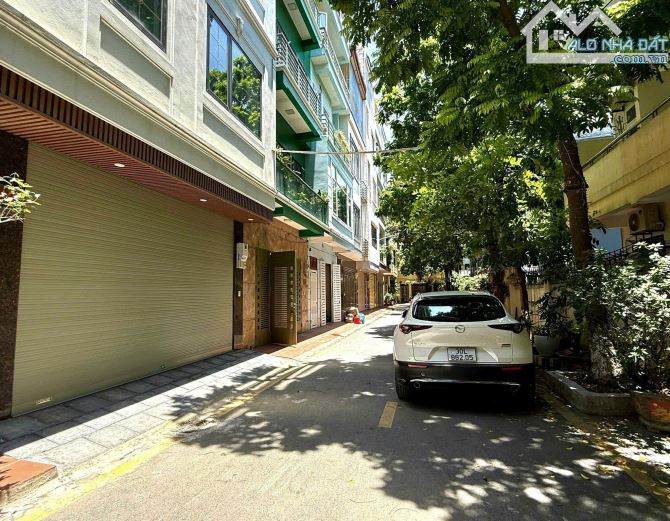 Bán nhà phố Xã Đàn 52m2 xây 5 tầng mặt tiền 6.8m Gara ô tô nhỉnh 18 tỷ trung tâm Đống Đa - 2