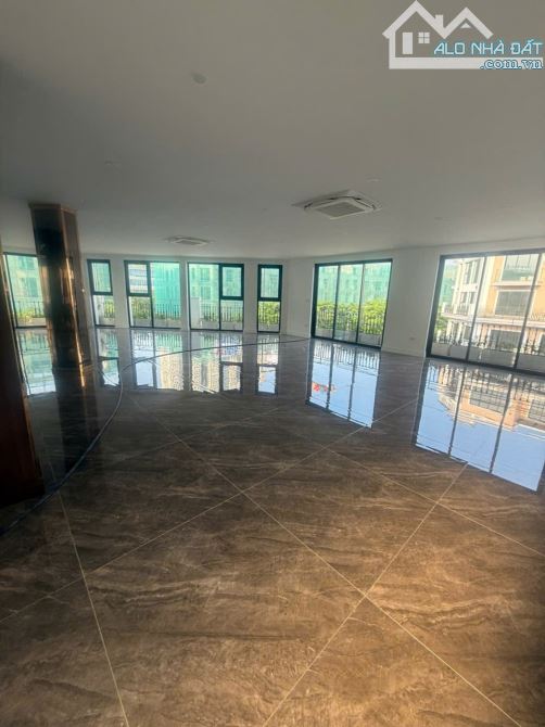 BÁN TÒA LIỀN KỀ THE MANOR CENTRAL PARK NGUYỄN XIỂN, HOÀNG MAI, 240M,5T,MT30M, LÔ GÓC - 2