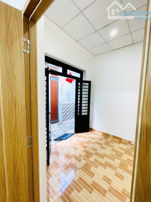 Nhà Nở hậu 2 tầng 30m2 – Hà Đặc Q12 - 2
