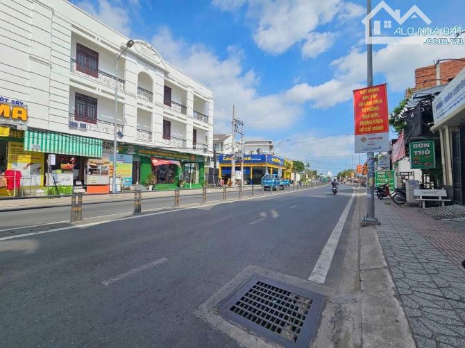 Nhà 17 Tỷ Góc 2 mặt tiền đường Trần Hoàng Na Ngay Khu dân Cư 91B , TP Cần Thơ - 2