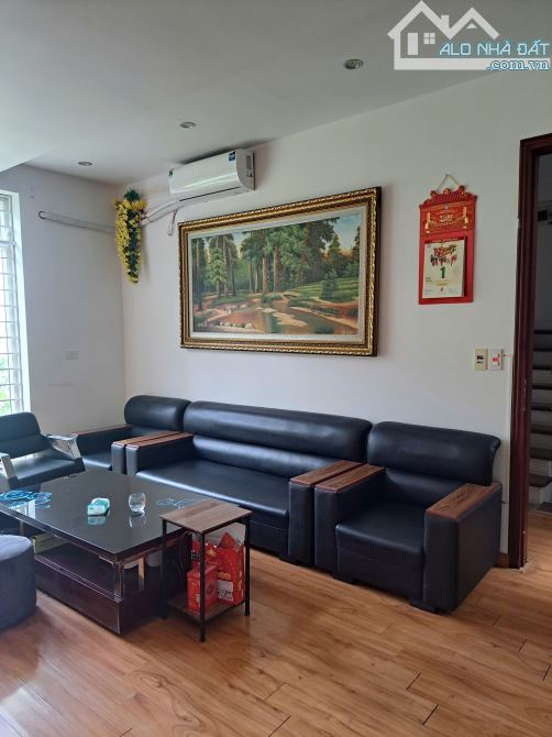 PHỐ VỌNG - HÀNG HOT HAI BÀ - 80M - 32 TỶ - Ô TÔ TRÁNH -  GARA - KHU PHÂN LÔ VIP - KINH DOA - 2