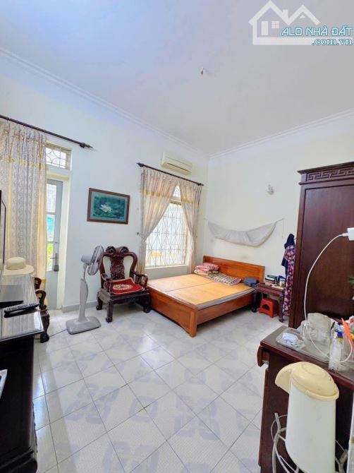 Nhà 4 tầng phố Lý Nam Đế 65m quận Hoàn Kiếm Hà Nội phân lô 2 tháng oto vào nhà ở vừa văn p - 2