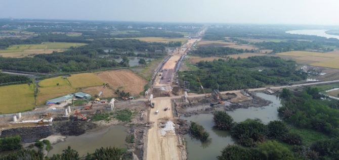 Bán đất 2 mặt tiền Nguyễn Hữu Cảnh 90x90m tổng 6322m2 giá 260tỷ 7km đến TPHCM qua VànhĐai3 - 2