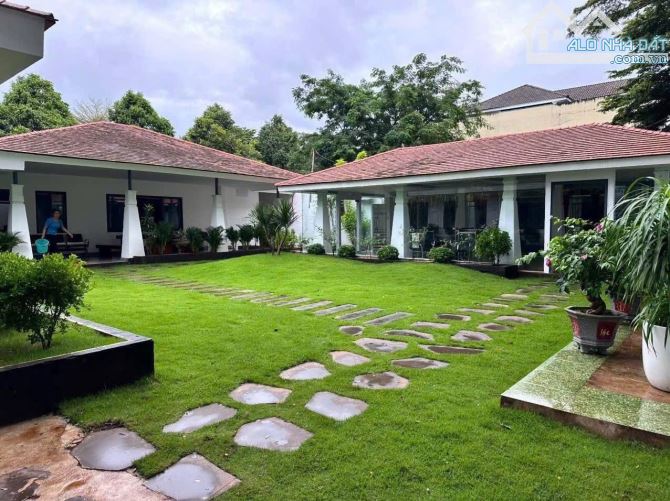 BÁN 02 LÔ BIỆT THỰ LIỀN KỀ ĐƯỜNG TRƯƠNG QUANG TUÂN - DT: 20x24m - H: ĐÔNG NAM - 19,9 TỶ - 2