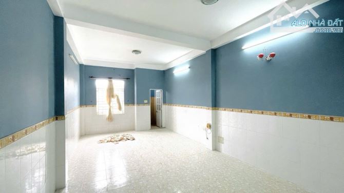 Nhà 3 tầng 4×20 hẻm 7m kế vòng xoay an lạc - 2