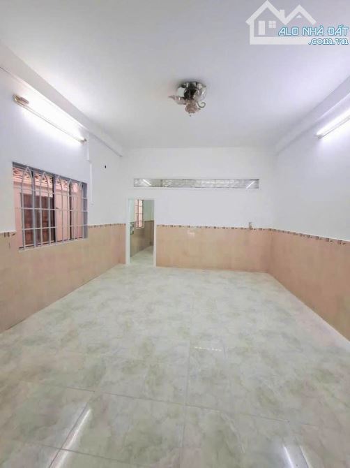 Cắt Lỗ Tiếp Tục Giá Chốt Mua Bán Nhanh 690 Triệu Sổ Riêng DT Nhà 105m2 KDC - 2