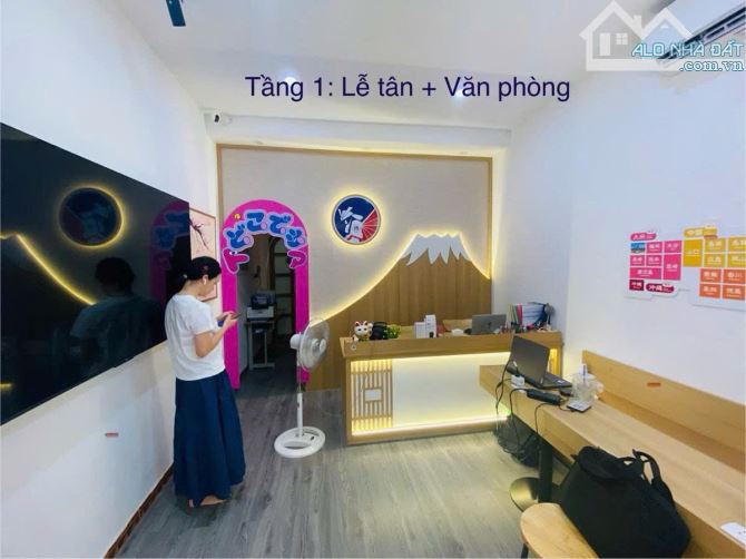 Bán Nhà Phân Lô Trần Quốc Hoàn Hiếm Nhà Bán DT 40m2×4Tầng Ngõ Ô Tô Tránh Kinh Doanh - 2