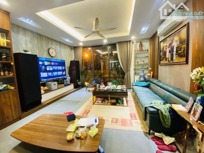 Bán Nhà Nhật Tảo Bắc Từ Liêm Cạnh Ciputra 52m 4 Tầng, Giá 7.15 tỷ - 2