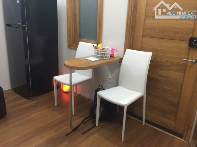Căn hộ Tầng 2 23m2 – Nguyễn Trãi Q1 - 2