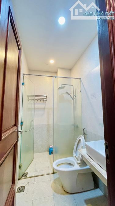 Mặt Tiền Trần Thủ Độ, Phường Phú Thạnh, TP HCM,  Trệt lửng 3 lầu ST, 4x18m, giá 13,8 tỷ - 2