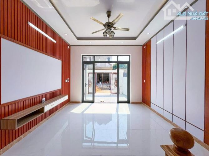 Bán Nhà Lầu Phường Phước Tân - Sổ hồng riêng, thổ cư 100% - 2