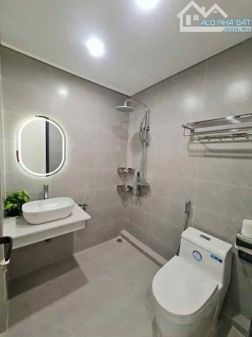 ĐỘI CẤN NHÀ MỚI ĐẸP 4 TẦNG FULL NỘI THẤT-DT 42M GIÁ 9 TỶ 250 - 2