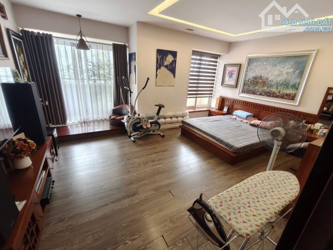 💥Tòa CC 57 Láng Hạ, 193m2, 3PN, Nội thất đẹp, 17.65 tỷ trung tâm Đống Đa - 2