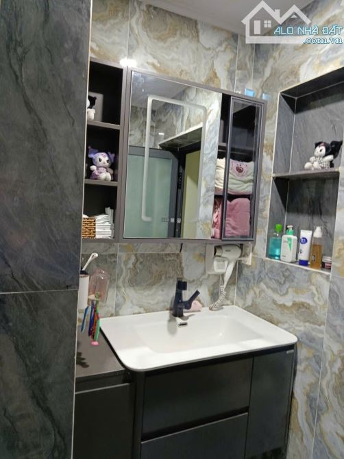 BÁN GẤP NHÀ 4 TẦNG - ĐƯỜNG OTO TRÁNH - LIÊN CHIỂU - NHỈNH 4 TỶ - 2