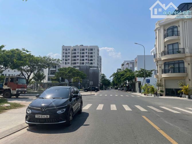 Đất đường A3 khu đô thị VCN Phước Long 2 dt 95m2 đường 16m - 2
