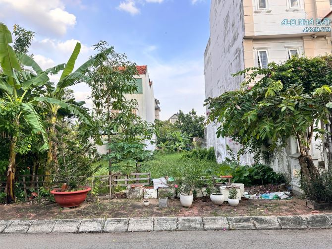 14.5 TỶ-RẺ NHẤT. BÁN LÔ ĐẤT 7X20m khu nam long ,kiến á , liên phường , p.phước long b, tđ - 2
