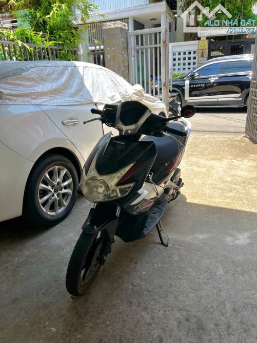 👉BÁN ĐẤT TẶNG NHÀ CẤP 4 LÔ GÓC KẸP KIỆT 4 M ĐƯỜNG NHỰA 7M HÀ HUY TẬP Ô TÔ ĐỔ CỬA  5 TỶ - 2