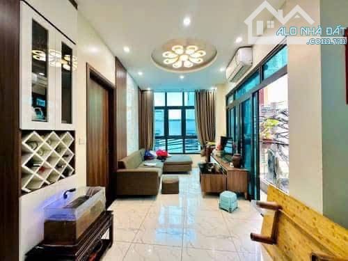 LÔ GÓC - ĐÊ LA THÀNH : 72M : 5 TẦNG : 22.8 TỶ - 2