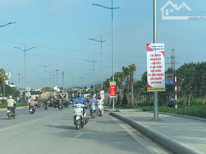 Chính chủ vỡ nợ bán gấp 250m lô góc đấu giá Đồng Phươm giá 28 triệu/m - 2