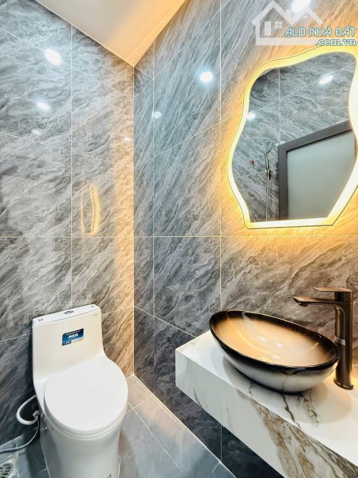 Bán nhà hẻm , đường Hồng Bàng, Q11, 6.1 tỷ, 40m2, 3 tầng - 2