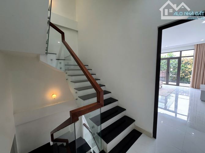 Nhà 4 tầng đường Nguyễn Huy Tự trung tâm Liên Chiểu, gần biển Nguyễn Tất Thành - 2