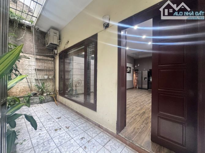 CẦN TIỀN BÁN GẤP NHÀ TÂY HỒ TÔ NGỌC VÂN QUẢNG AN TÂY HỒ 71M 5 TẦNG GIÁ HƠN 18 TỶ CÓ TL - 2